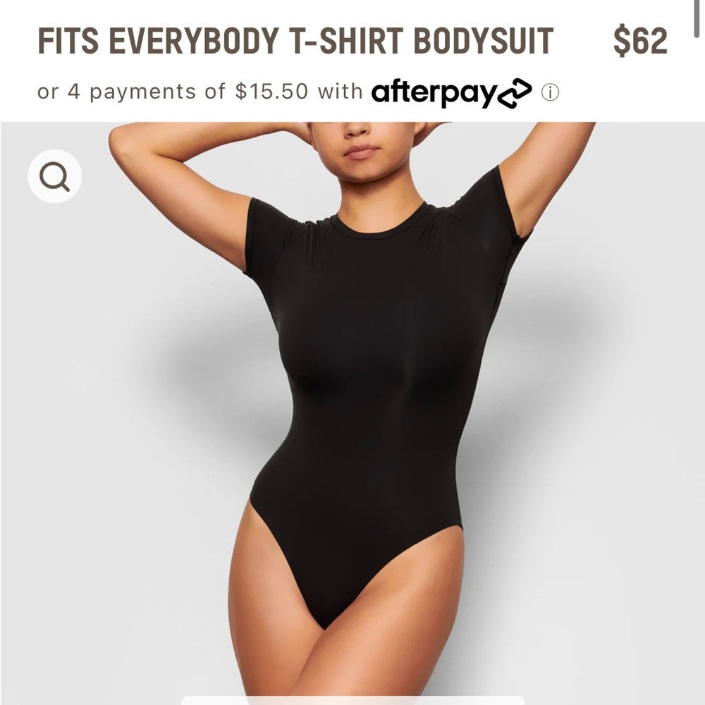 Skims FITS EVERYBODY T-SHIRT BODYSUIT
